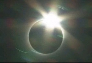 star-of-david-during-eclipse