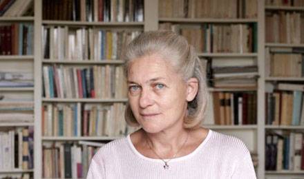 1894_elisabeth-badinter_440x260