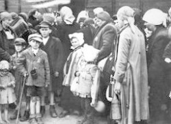 enfant-juif-cach-sur-deux