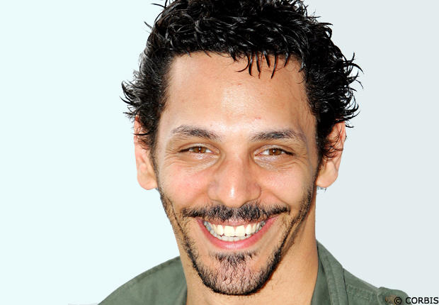 tomer-sisley-smile-d255b