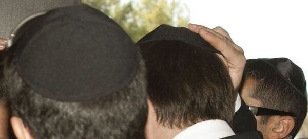 portant-une-kippa