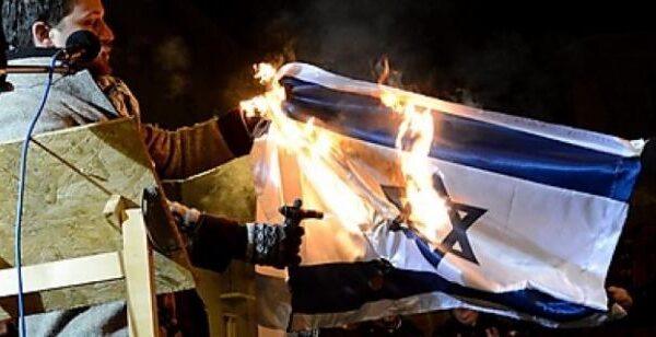 drapeau_israel_brule