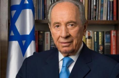 Peres-Official-Picture_2