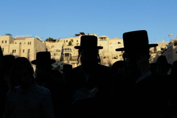 juifs-ultra-orthodoxes-prient-proximite