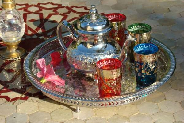 L’Eau Bouillante du Shabbat au Mellah de Marrakech, Par Thérèse Zrihen-Dvir theiere_marocaine