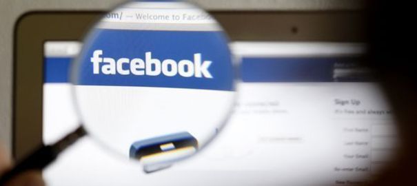 facebook-loupe_4077620