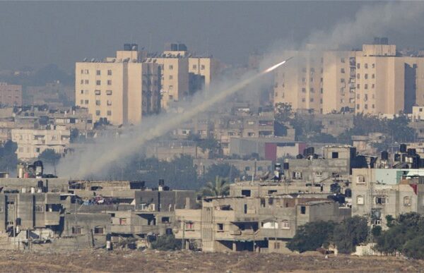 israel-gaza-rocket_2399203b
