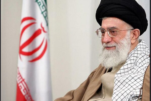 Points critiques à considérer pour une bonne compréhension de l’accord nucléaire iranien Ayatollah-Ali-Khamenei-_-Flickr-Photo-Sharing