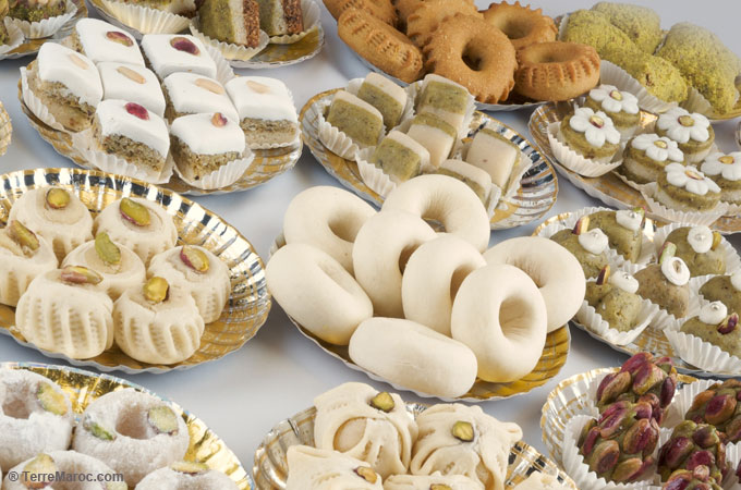 Cuisine-gateaux_251850221