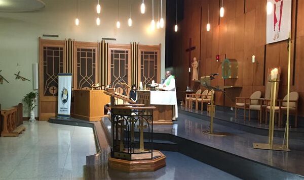 eglise-iledessoeurs_sn635