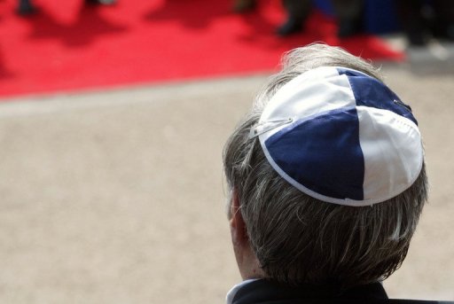 un juif avec une kippa