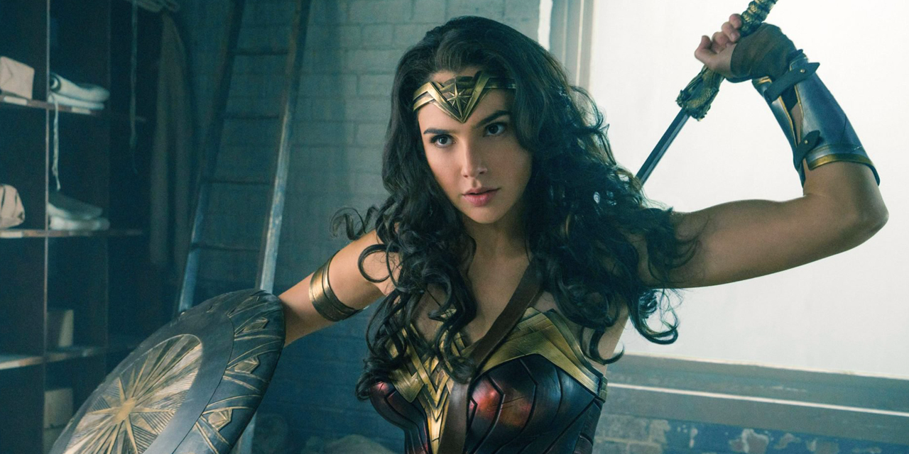 Wonder-Woman-suspendue-en-Tunisie