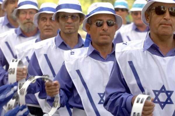 men-wearing-shirts-with-the-star-of-david-march-in-a-parade-injerusalem_5987922