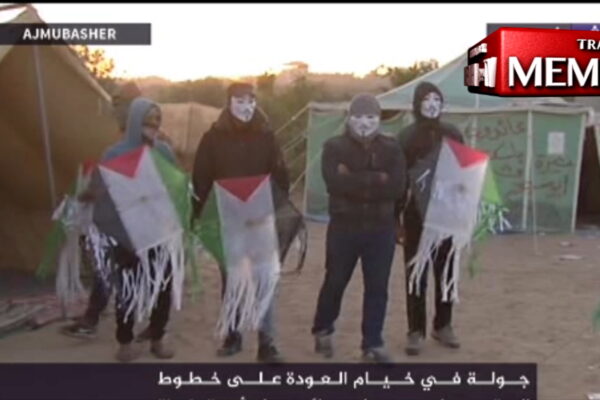 Gaza-Activists-Use-Firebomb-Kites-to-Set-Fire-to-Israeli-Fields-and-Houses
