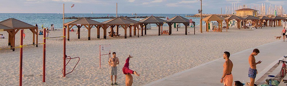 tel-aviv-l-a-en-mediterranee