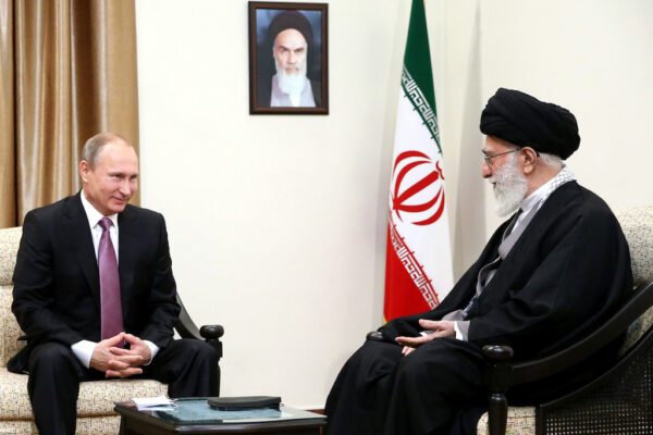 Ali_Khamenei_and_Vladimir_Putin