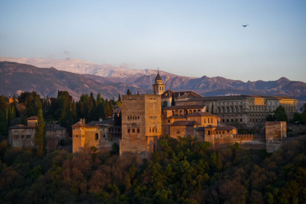 L’Alhambra alhambra-couche-soleil-sierra-nevada