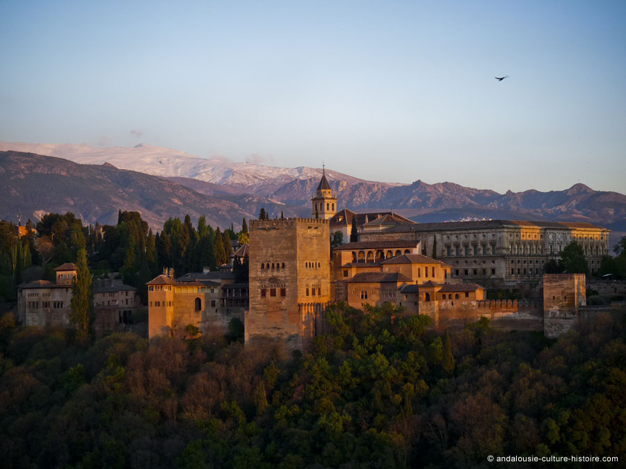 alhambra-couche-soleil-sierra-nevada