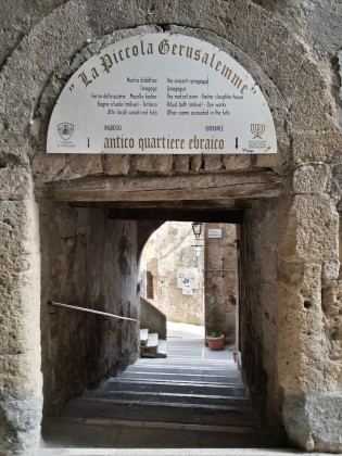 pitigliano-ghetto-315x420