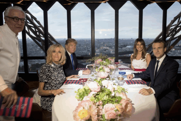 eiffel-tower-dinner