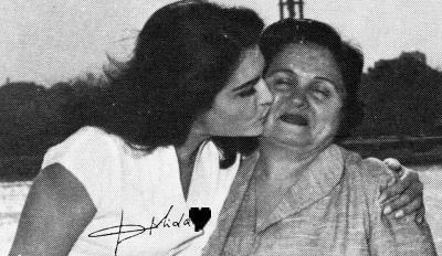 dalida-et-sa-maman
