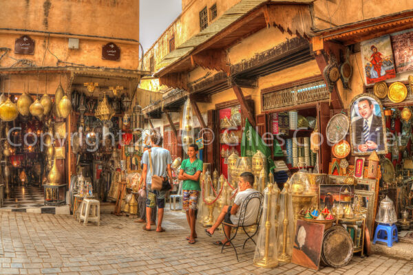 20799623406_8942609858_b