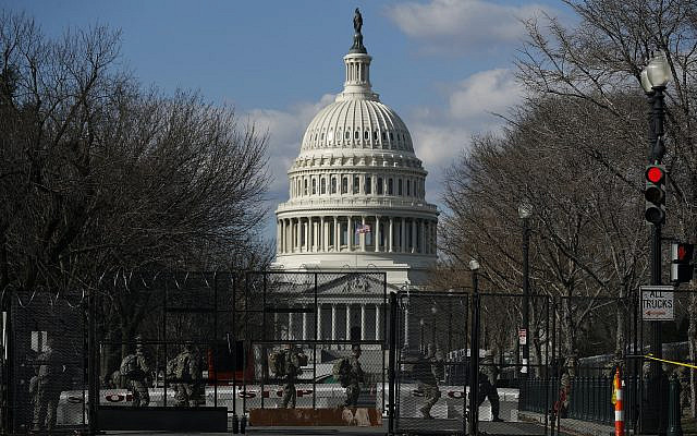 AP_21022599856908-640x400