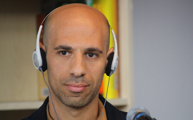 Abdelkader-Benali-2160x1200-2-640x400