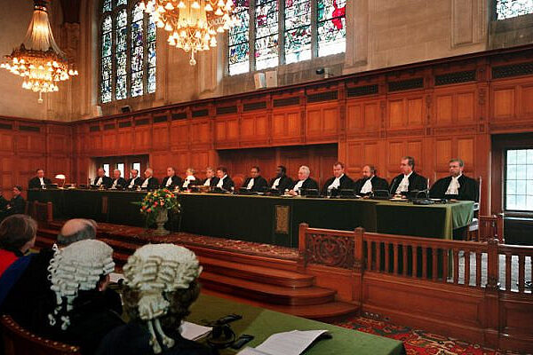 Public_hearing_at_the_ICJ-640x400-1-640x400