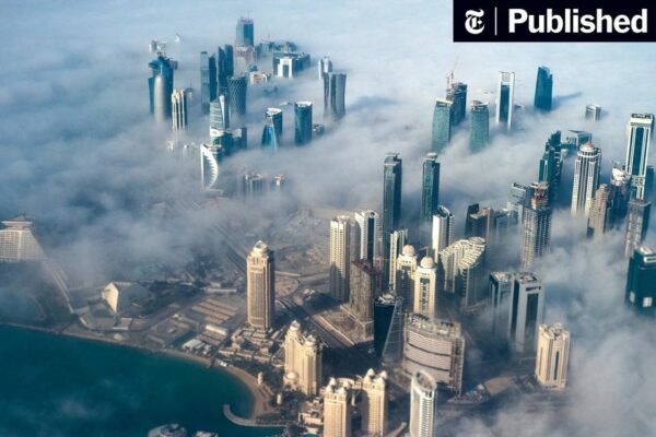 06Qatar-facebookJumbo