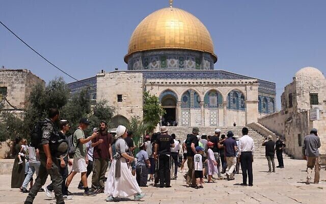 TEMPLEMOUNT-640x400