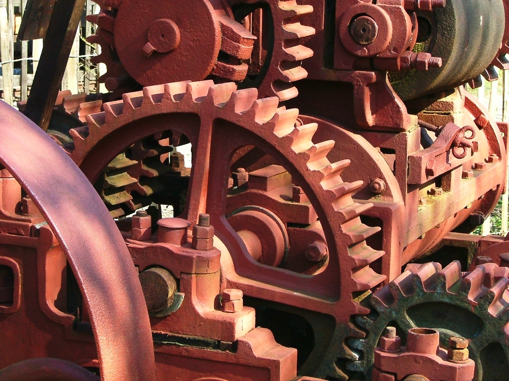 Rock_crusher_gears