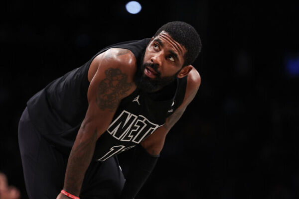 Le chef de la NBA insiste sur le fait que Kyrie Irving n’est pas antisémite kyrieo-800x500