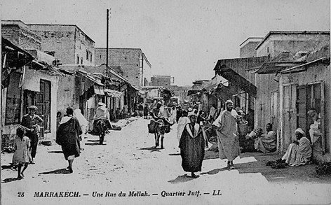 Une-rue-du-Mellah-1