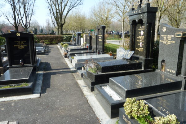 Mort à Pantin – Charles Benarroch Pantin_cimetiere_parisien_tombes_juives