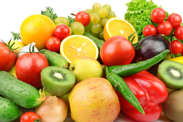 Est-il sain de manger des fruits en fin de repas ? fruits1